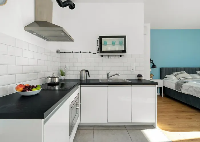 Very Berry - Zwierzyniecka 30 - Check In 24h, Parking, Lift