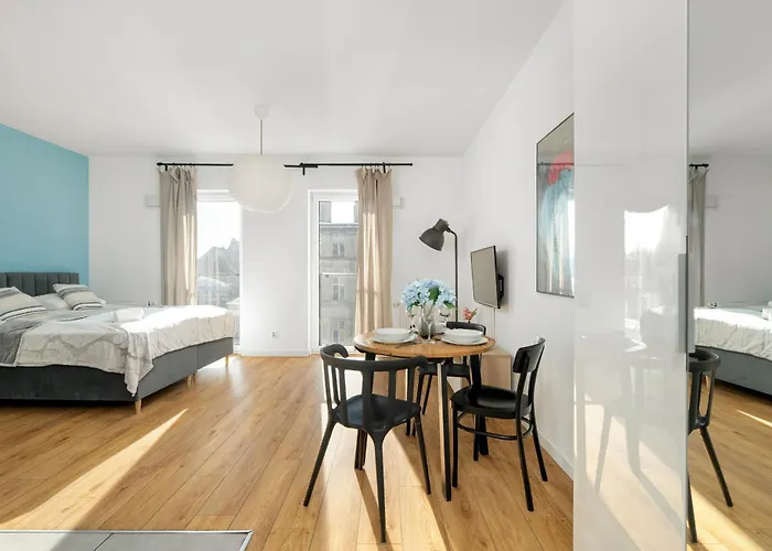 Lägenhet Klimatyczne I Nowoczesne Very Berry W Poznaniu By Renters *